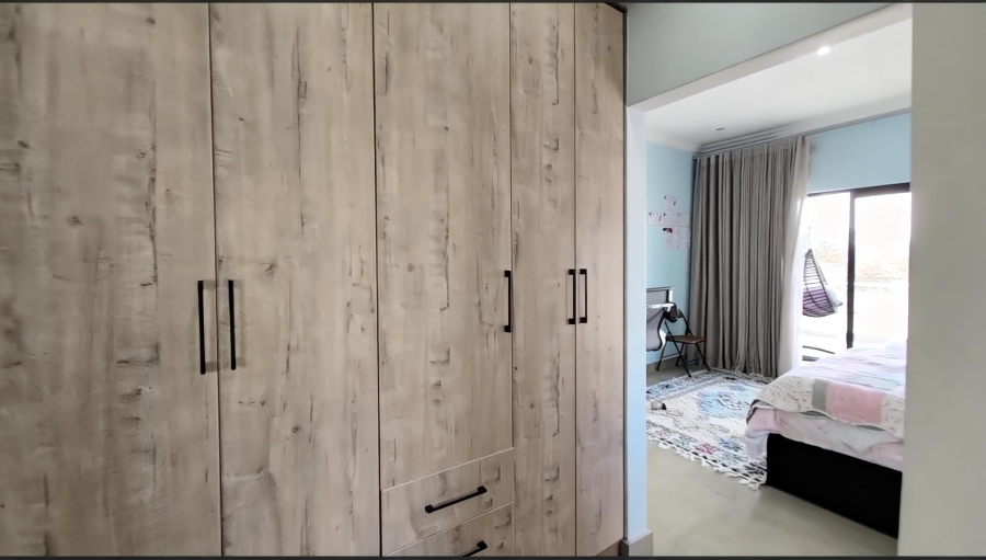 4 Bedroom Property for Sale in La Camargue Private Country Estate North West